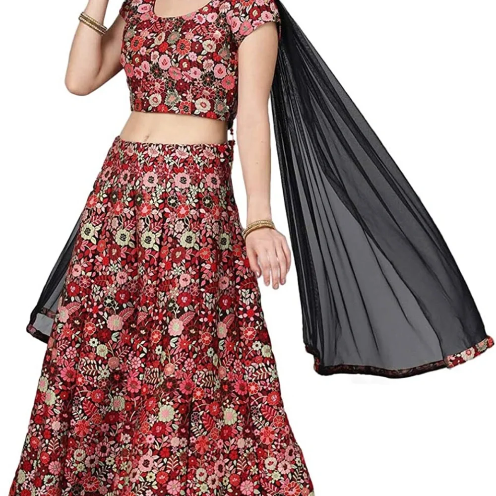 Gorgeous Thread work Lehenga - Picture 5 of 7